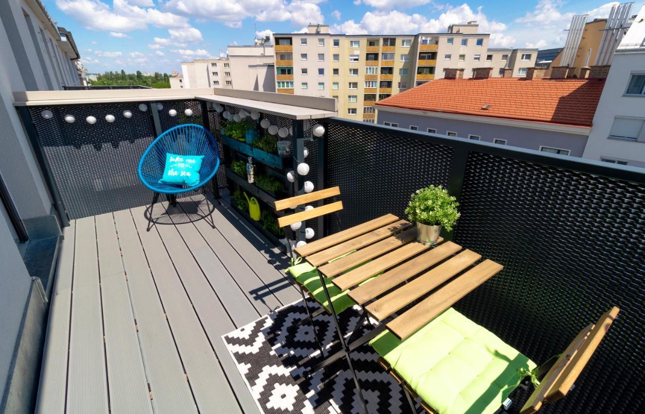 Boutique Sky City Apt. With Balcony / Top Spot Wien Exteriör bild
